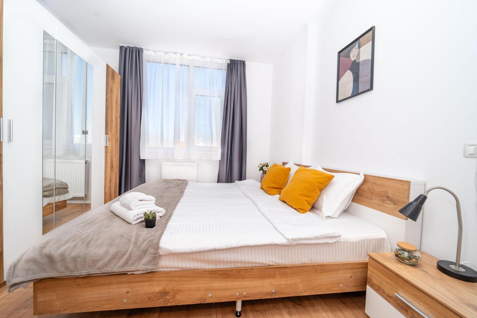 Modern Apollus Avenue - By Openhouse Apartments Temesvár Kültér fotó